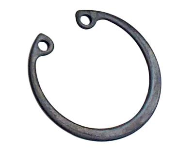 Circlip in crankcase, left.