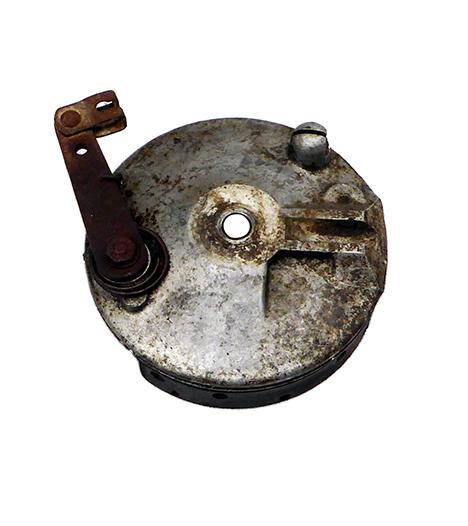 Brake plate F23 front wheel, second-hand Brake plate F23 front wheel, second-hand