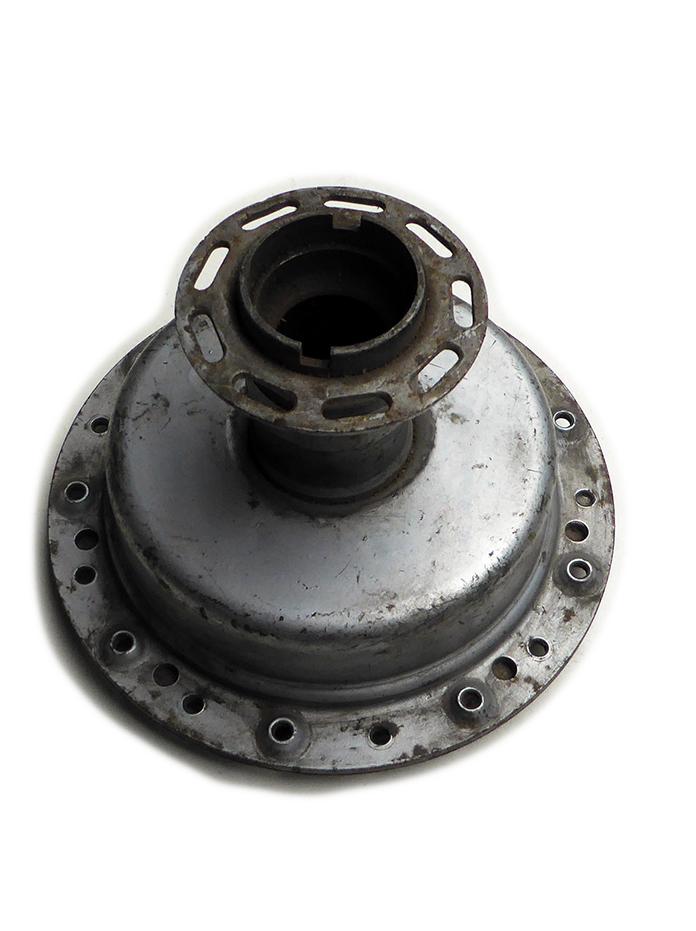 Front wheel hub Quickly N,S -new, original.